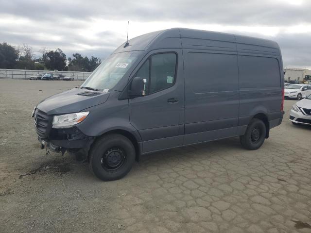 MERCEDES-BENZ SPRINTER 2500