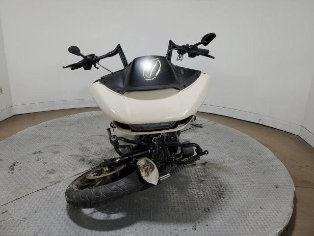 HARLEY-DAVIDSON FLTRXST 2023 beige  gas 1HD1ACL19PB608846 photo #3