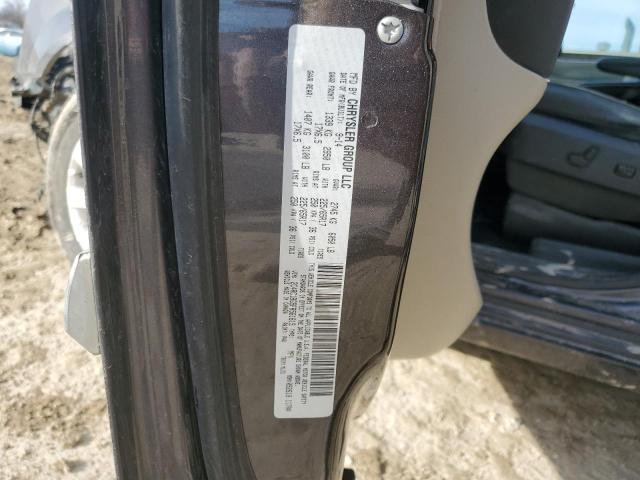 2015 CHRYSLER TOWN & COU 2C4RC1BG5FR561615