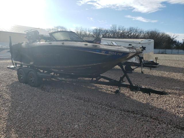 MASTERCRAFT BOAT 2015 MBCEBLZ3F515 photo #1