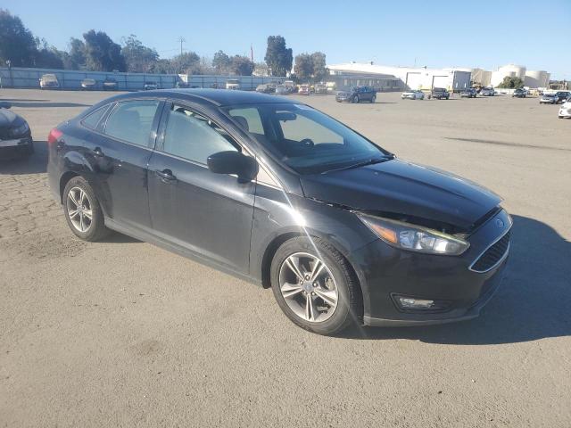 Vin: 1fadp3f21jl288026, lot: 46908205, ford focus se 20184