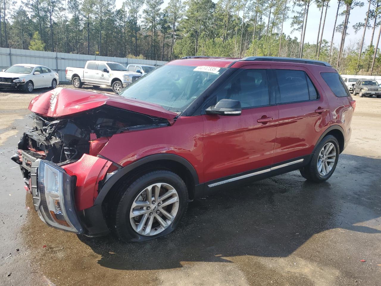 FORD EXPLORER XLT