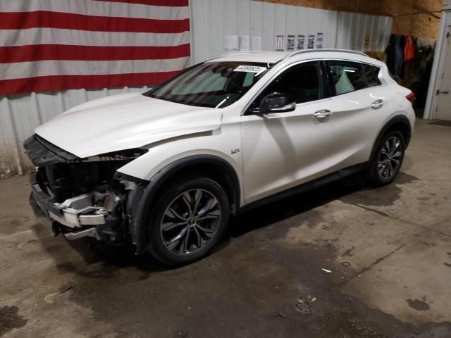 INFINITI QX30 BASE