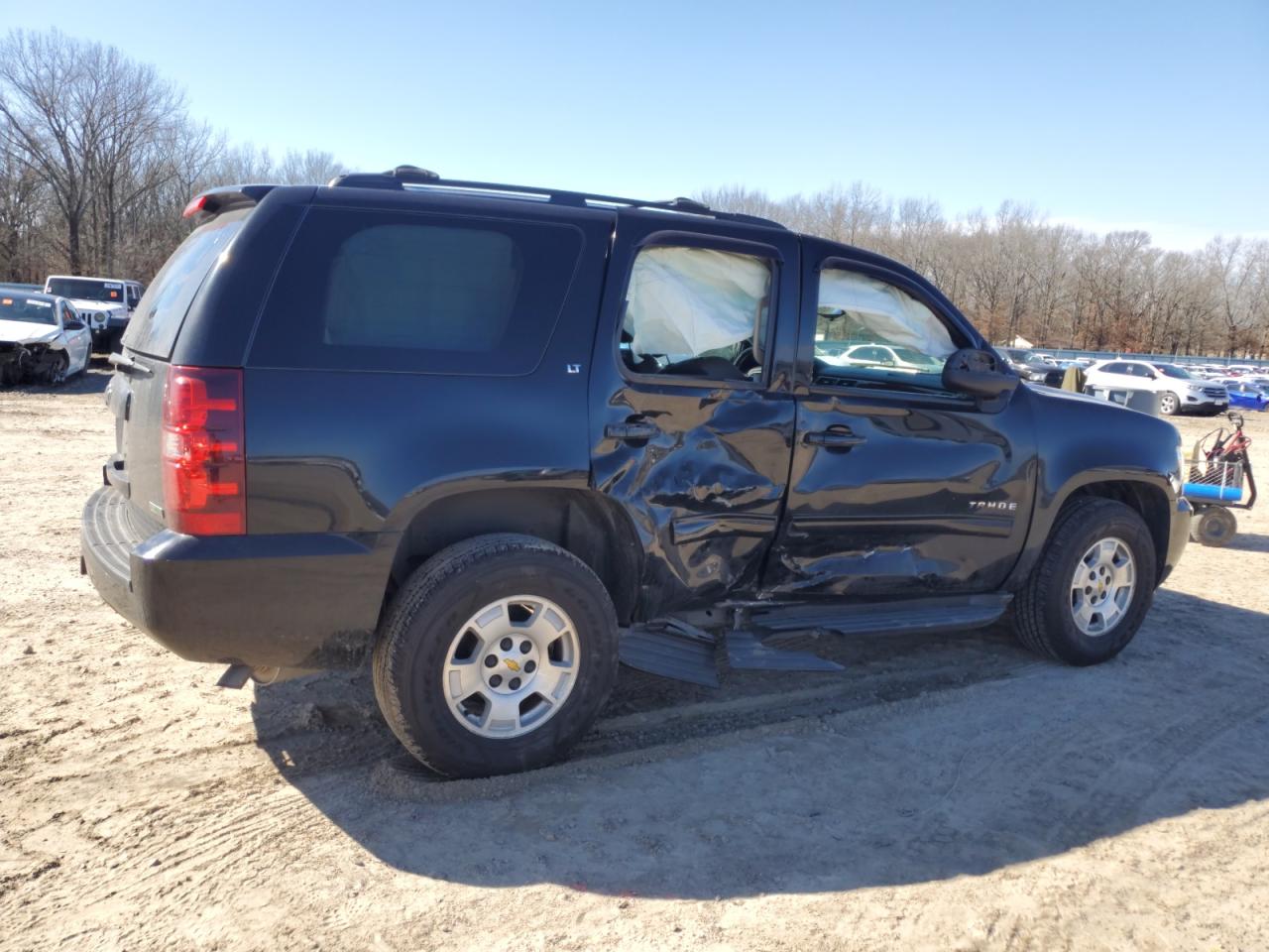 CHEVROLET TAHOE C1500 LS