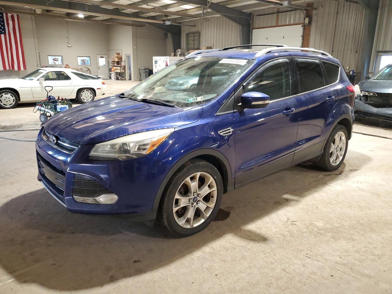 FORD ESCAPE TITANIUM