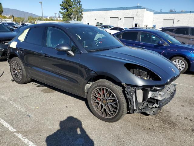 2017 PORSCHE MACAN TURB WP1AF2A52HLB62164