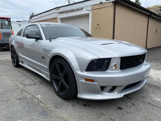 FORD MUSTANG GT