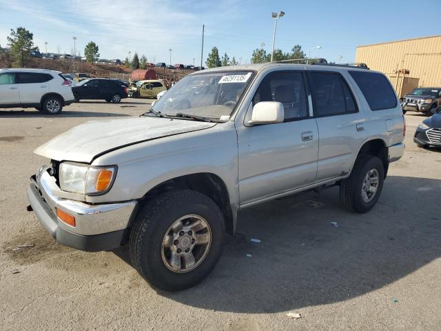 TOYOTA 4RUNNER SR