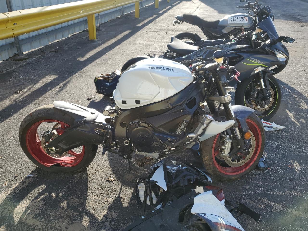 JS1GN7FA6S7100553 SUZUKI GSX-R600 2025