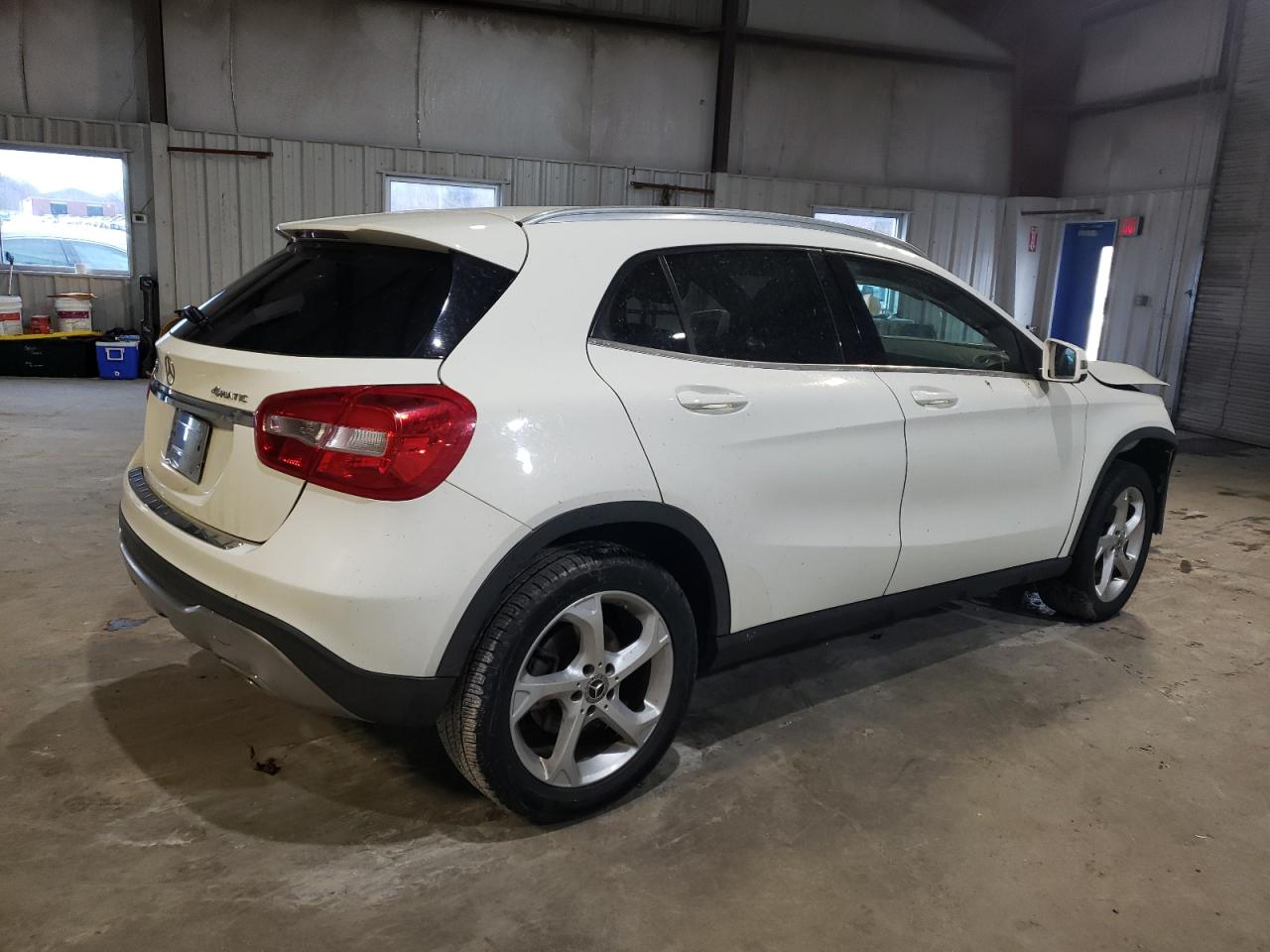 MERCEDES-BENZ GLA-CLASS 2018