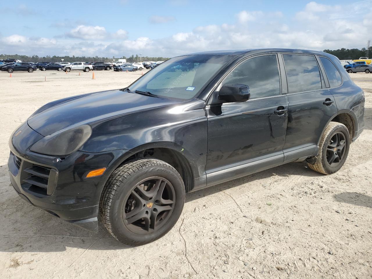  Salvage Porsche Cayenne