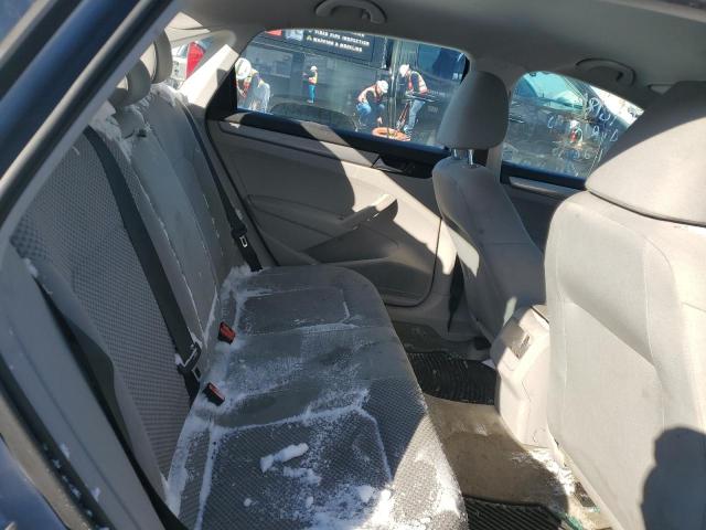 2015 VOLKSWAGEN PASSAT S - 1VWAT7A35FC073334