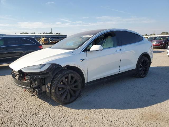 Vin: 5yjxcbe29lf297724, lot: 44198575, tesla model x 2020 img_1