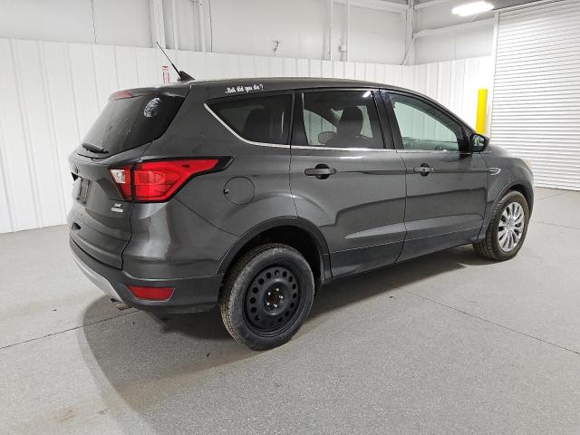 2019 FORD ESCAPE SE 1FMCU0GDXKUB64065
