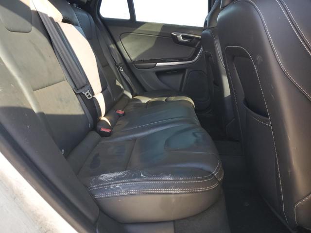 2015 VOLVO V60 PREMIE YV140MEK9F1224822
