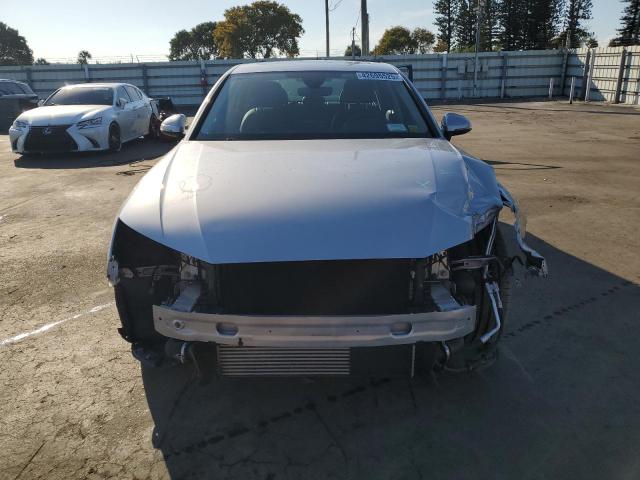 2018 AUDI A4 PREMIUM WAUENAF43JN000423