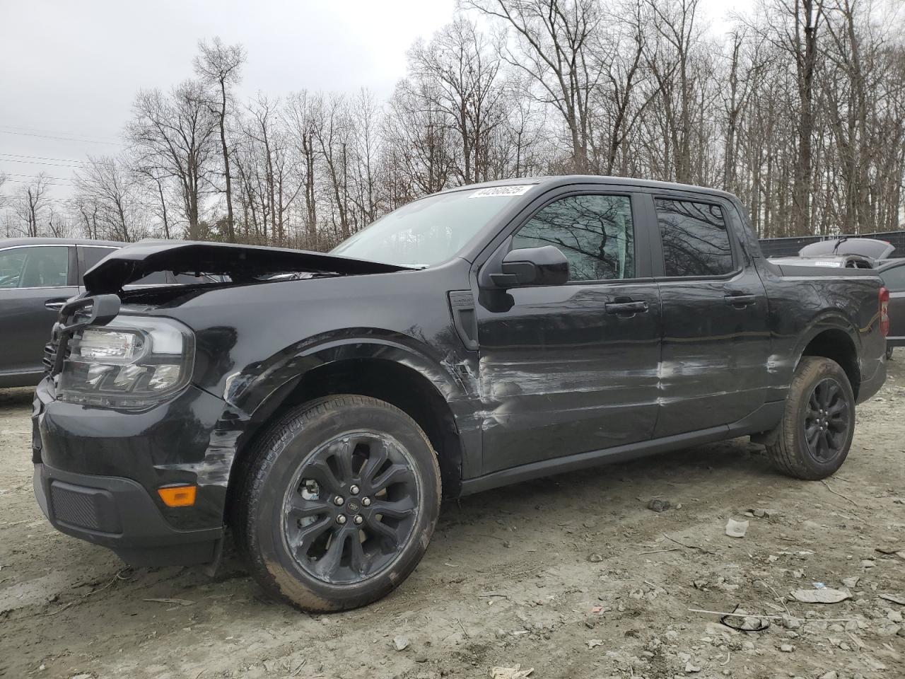 FORD MAVERICK LARIAT
