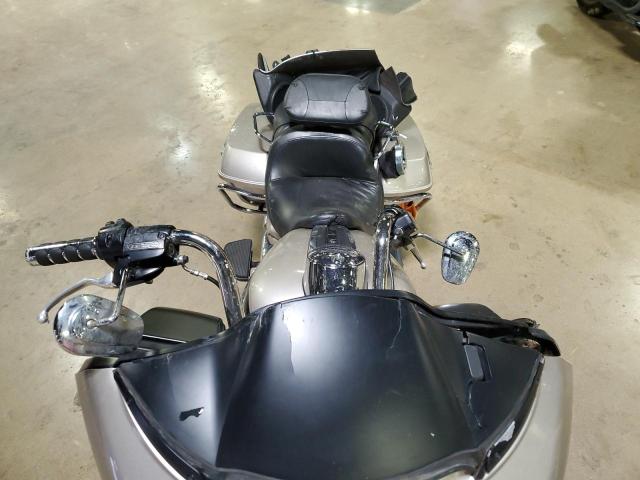2018 HARLEY-DAVIDSON FLTRU 1HD1KGD18JB634512