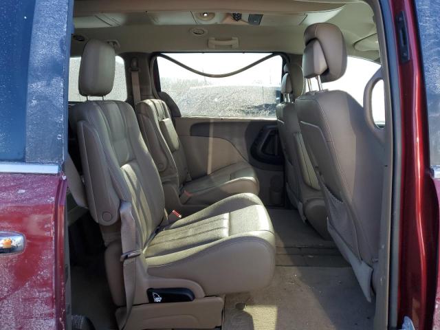 2015 CHRYSLER TOWN & COU - 2C4RC1CG3FR657418