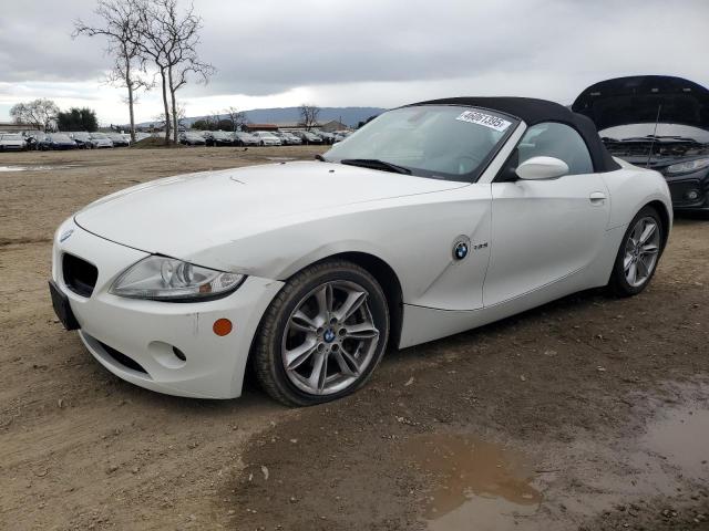 BMW Z4 3.0 2005 white  gas 4USBT53505LU10933 photo #1