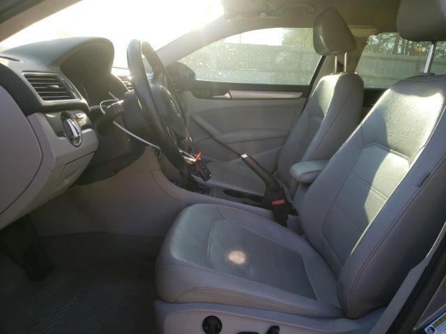 2015 VOLKSWAGEN PASSAT S - 1VWAT7A34FC122989