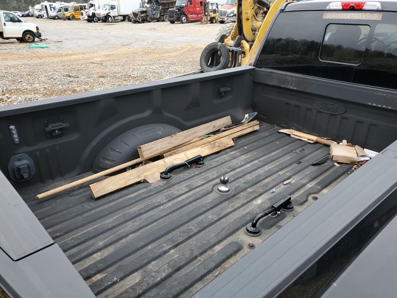 FORD F-450 SUPER DUTY