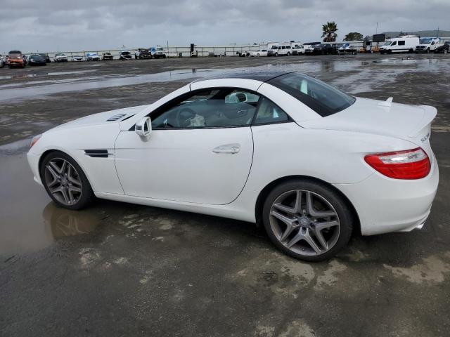 2016 MERCEDES-BENZ SLK 300 WDDPK3JA6GF118441