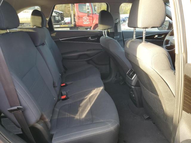 2019 KIA SORENTO LX - 5XYPGDA5XKG449209