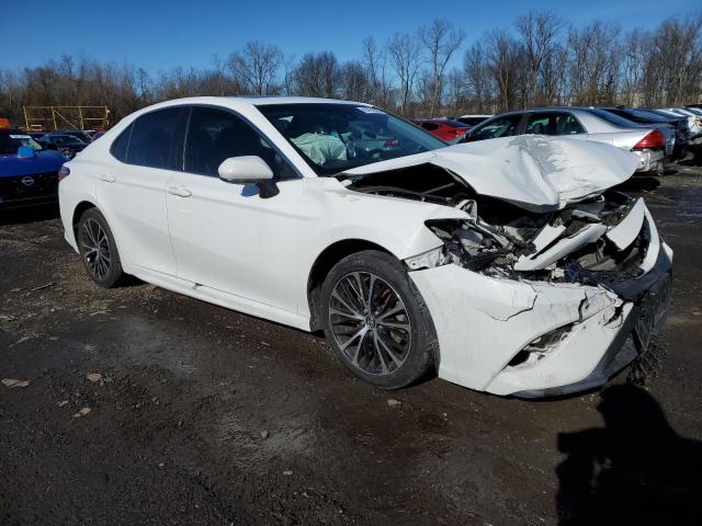 2018 TOYOTA CAMRY L 4T1B11HKXJU034017