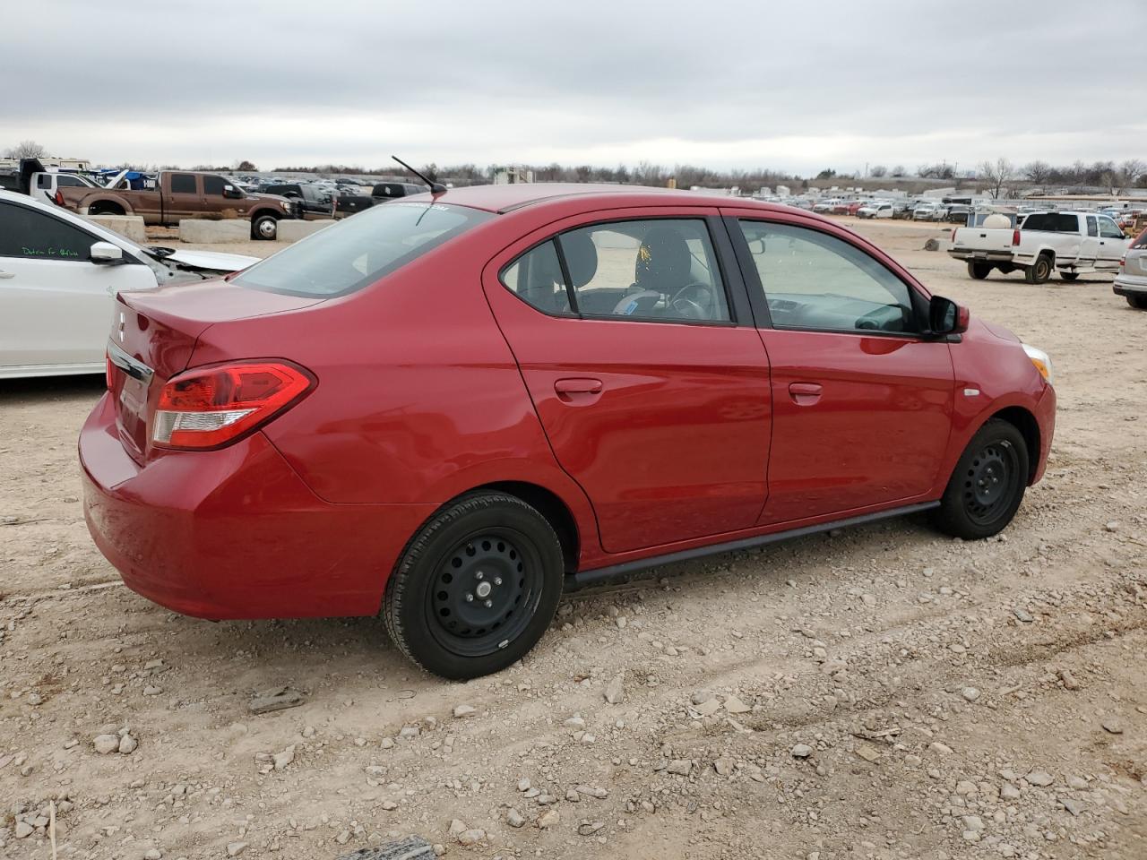 MITSUBISHI MIRAGE G4 ES