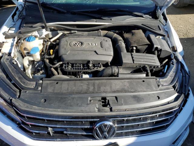 2017 VOLKSWAGEN PASSAT SE - 1VWBT7A32HC065943