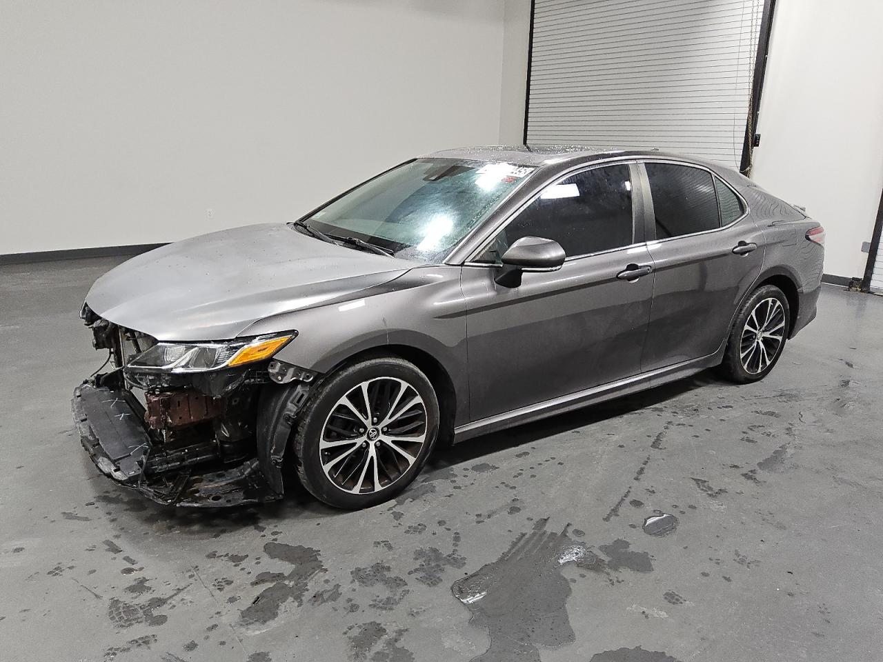 TOYOTA CAMRY L
