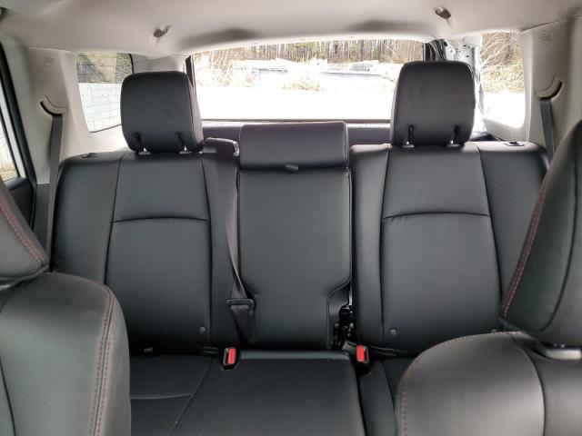 2024 TOYOTA 4RUNNER SR - JTERU5JR5R6217135