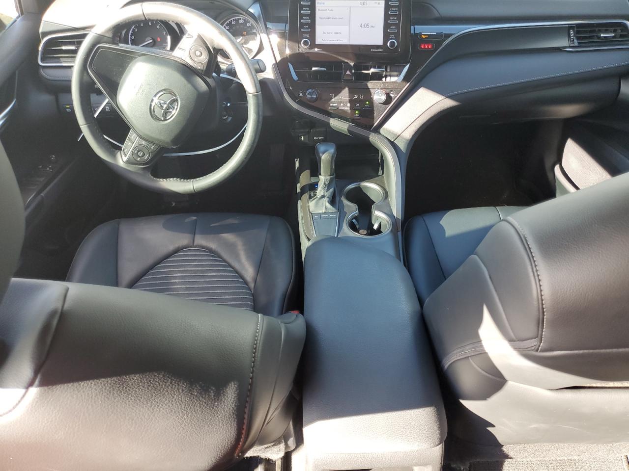 TOYOTA CAMRY SE NIGHT SHADE