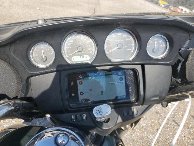 2019 HARLEY-DAVIDSON FLHTCU 1HD1FCC11KB615588