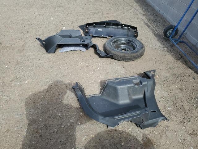 2015 MITSUBISHI OUTLANDER - 4A4AP3AUXFE036656