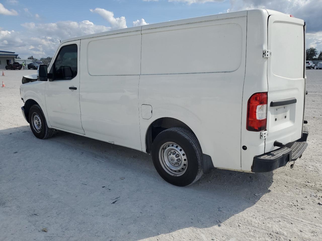 NISSAN NV1500 1500 S