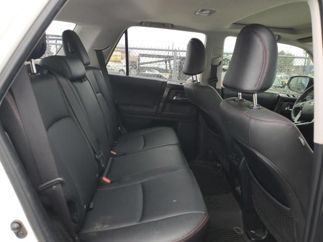 2021 TOYOTA 4RUNNER SR - JTERU5JR8M5955896