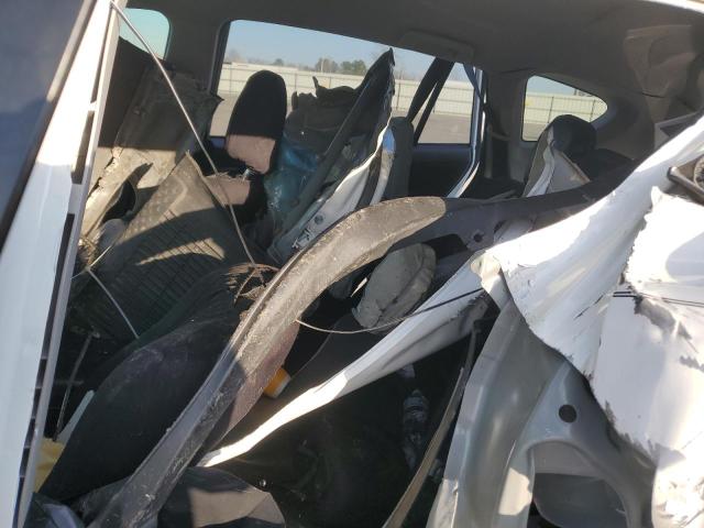 2016 TOYOTA RAV4 LE - JTMZFREV6GJ092427