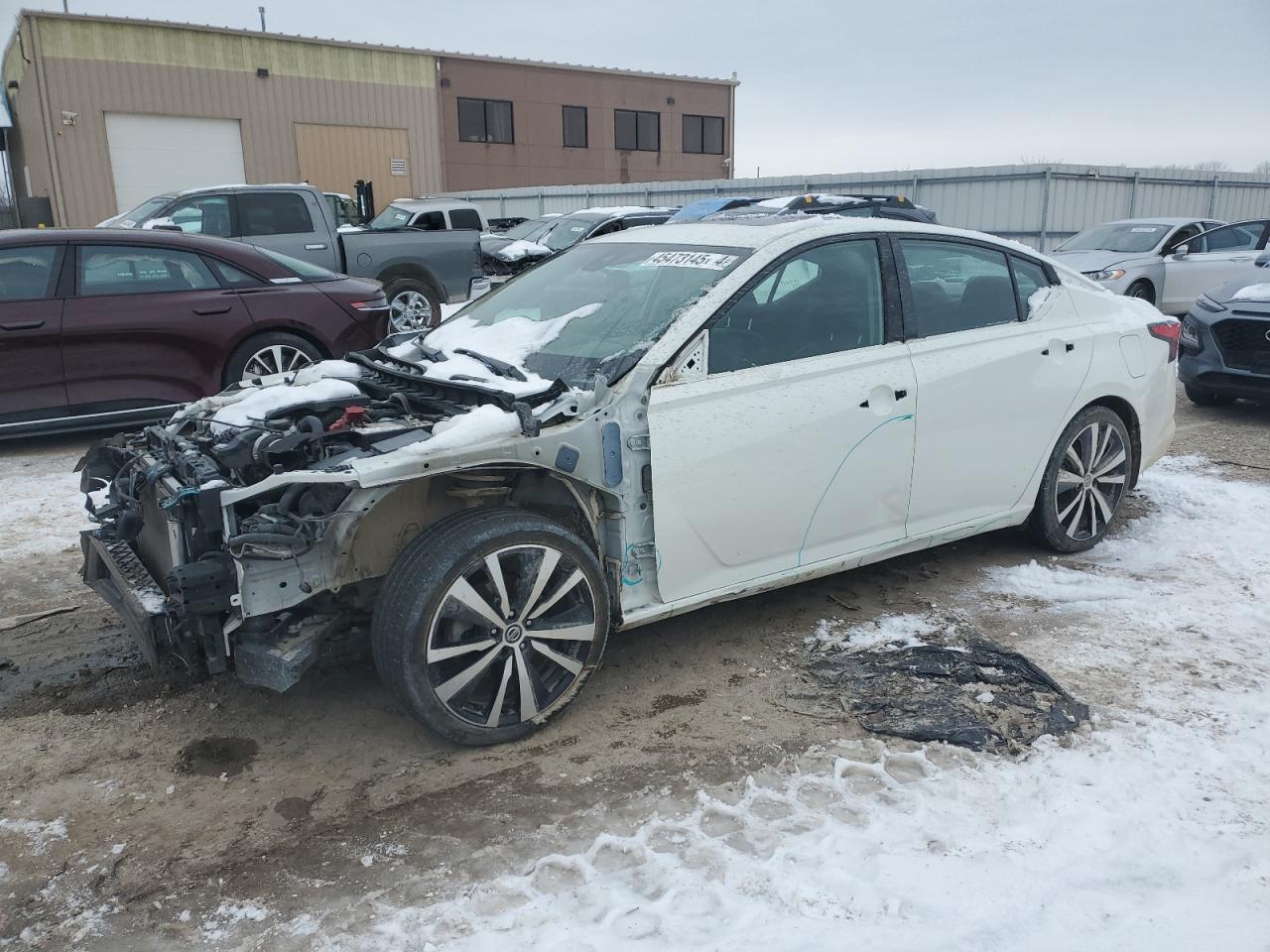 NISSAN ALTIMA SR