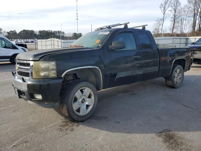 CHEVROLET SILVERADO