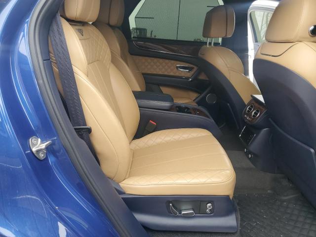 2017 BENTLEY BENTAYGA SJAAC2ZV2HC014080