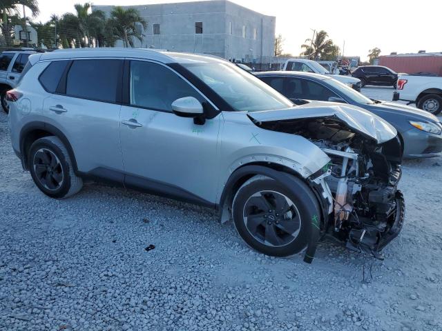 Vin: jn8bt3bb6rw286211, lot: 45350635, nissan rogue sv 20244