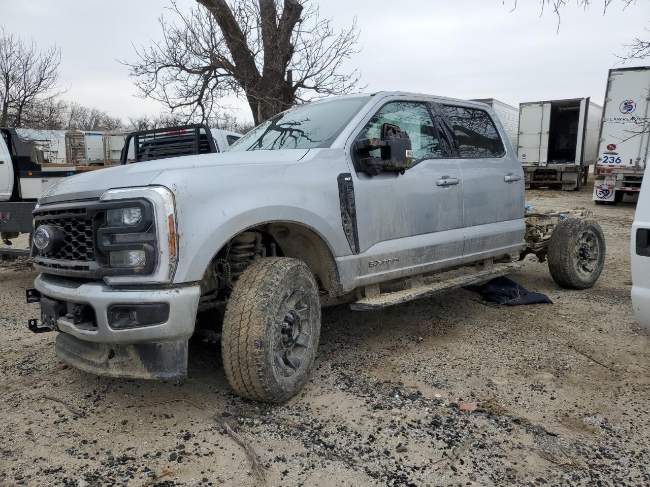 FORD F-350 SUPER DUTY