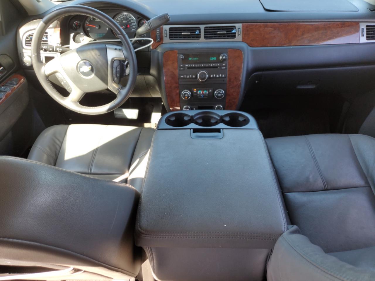 CHEVROLET TAHOE C1500 LS