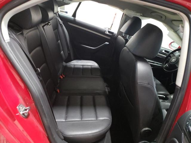 2010 VOLKSWAGEN JETTA SE - 3VWRZ7AJ8AM137681