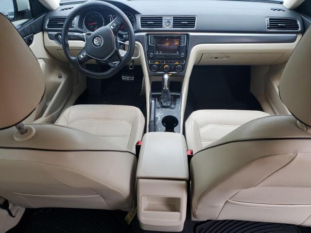 2017 VOLKSWAGEN PASSAT R-L - 1VWDT7A33HC028084