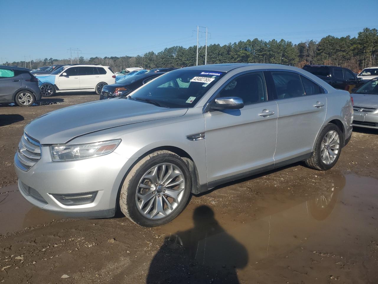  Salvage Ford Taurus