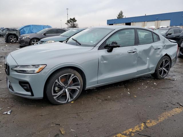 VOLVO S60 PLUS