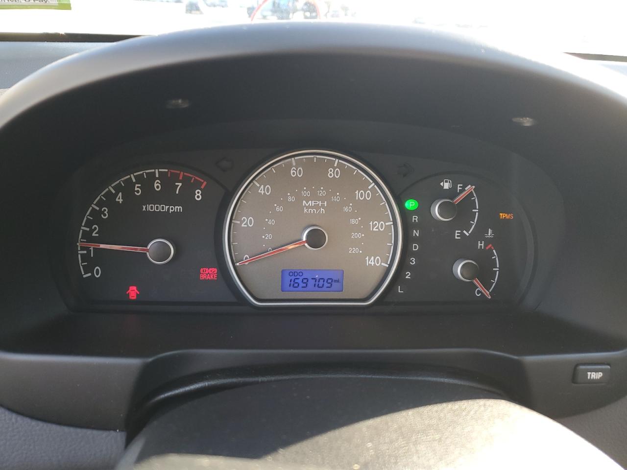 Lot #3182002081 2008 HYUNDAI ELANTRA